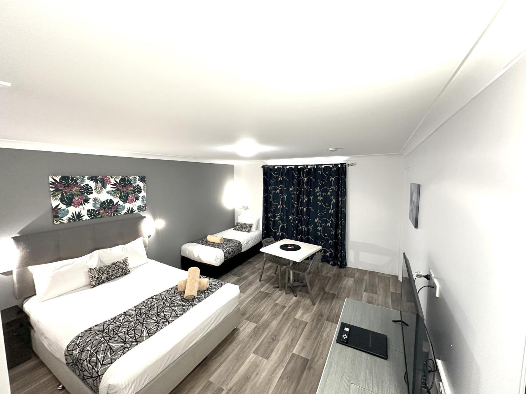 Motel Rosebourne Gardens 3*